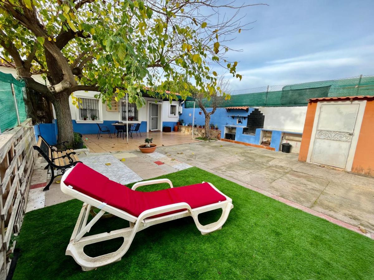Estudio Adosado Acogedor Con Jardin, Barbacoa Y Parking Privado อาลิกันเต ภายนอก รูปภาพ